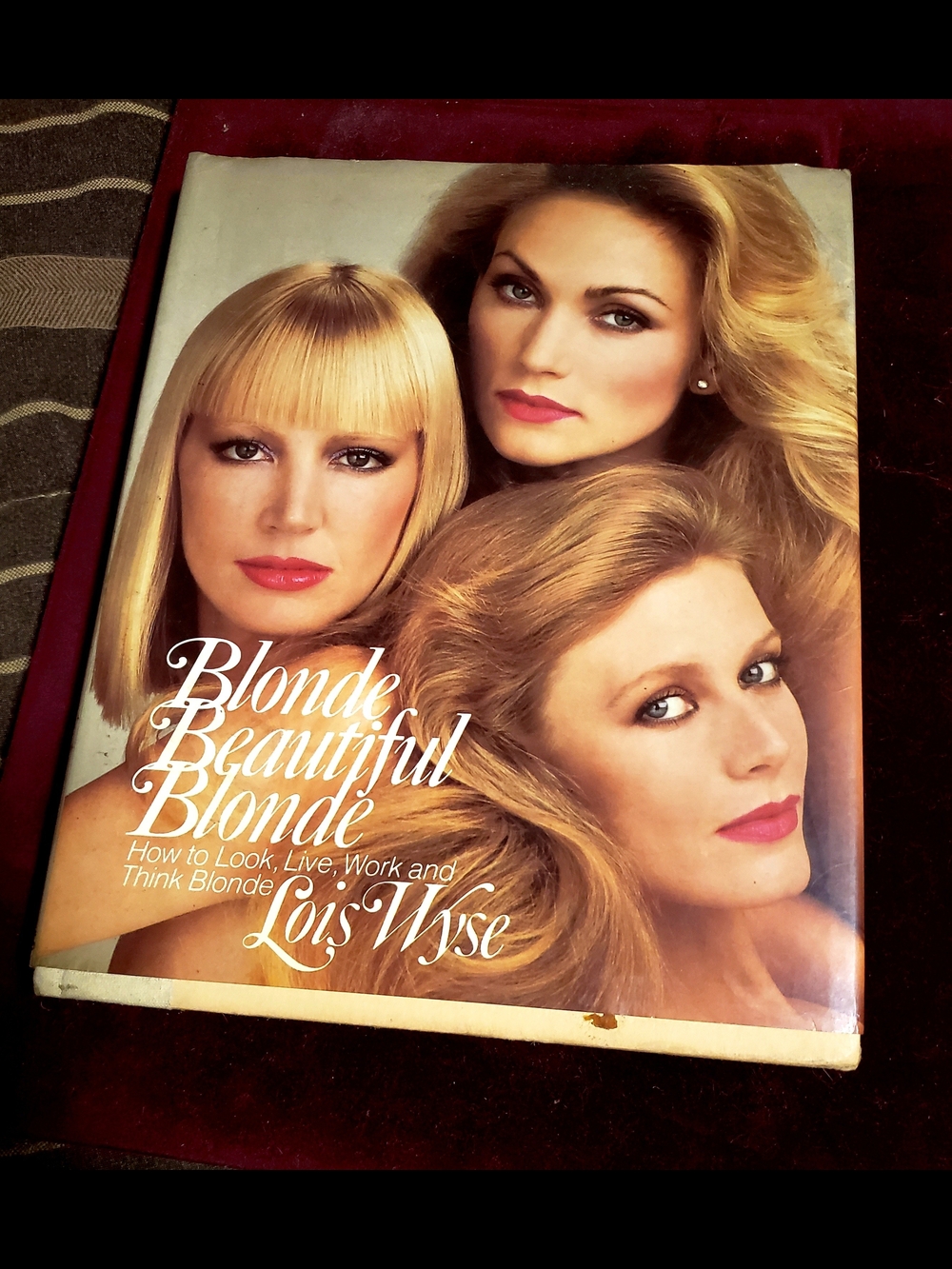 Source Unknown Blonde Beautiful Blonde Coffee Table Book - Blonde Cover Art